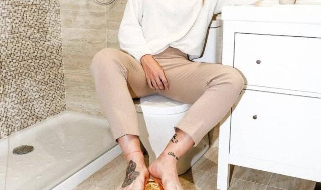 哈维：梅西拿金球奖是足球的正义，不排除执教女足