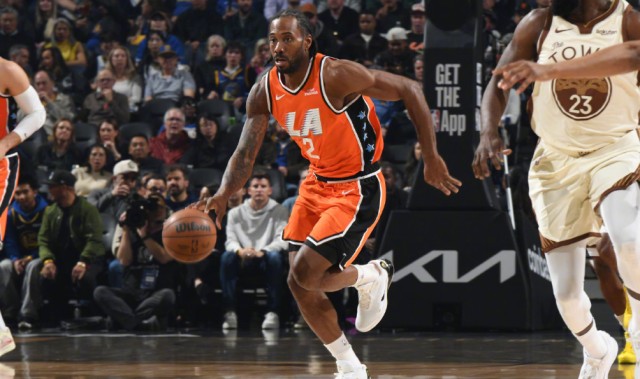 v体育-逆转30分！小卡23分快船完胜勇士，加兰首秀5失误，勇士气氛不佳