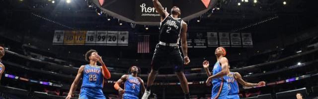 下午早场比赛成快艇克星 小卡爆发助球队登顶联盟