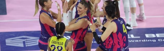 v体育app-朱婷激活进攻端 斯坎迪奇轻取弱旅迎新年开门红